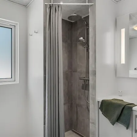 Holiday Indira - 3-5km From The Sea By Interhome